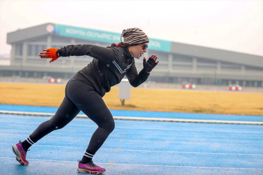 Yaşaması mucize olan öğretmen başarısıyla Konyalıların göğsünü kabartıyor 11